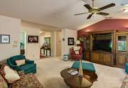 Entertainent-center-comes-with-home