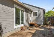 1123-Sunset-Ave-Chico-CA-95926-small-032-035-sunset-35-of-38-666x444-72dpi