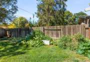 1123-Sunset-Ave-Chico-CA-95926-small-036-032-sunset-33-of-38-666x444-72dpi